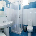 Shared Apt- Private Room With 2 Beds